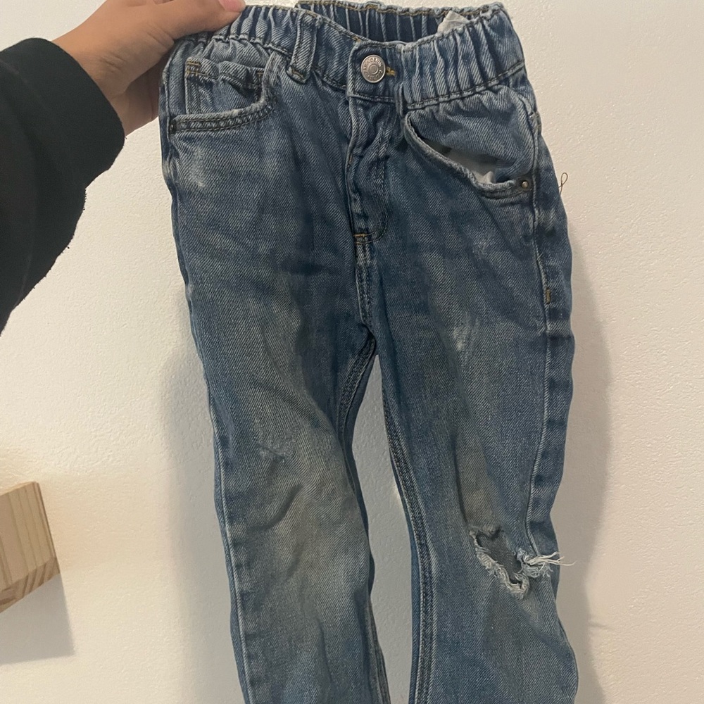 Zara distressed skinny jeans